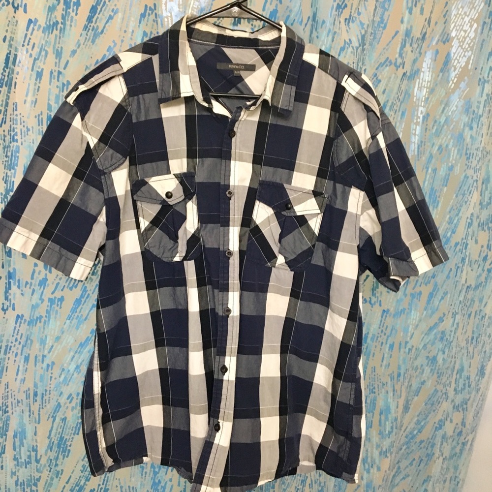 Short Sleeve Button Down Collared Shirt